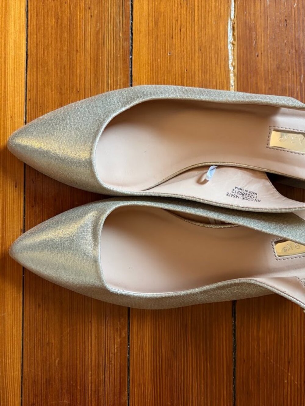 Primark Metallic Gold Pointed-Toe Slingback Flats | Stylish and Comfy!